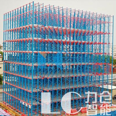 库架一体自动化立体仓库有序安装中(图1)
